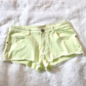 Supre’ Yellow green Shorts